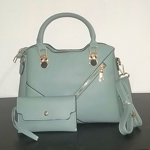 Fashion Bag - Picture 3 of 3